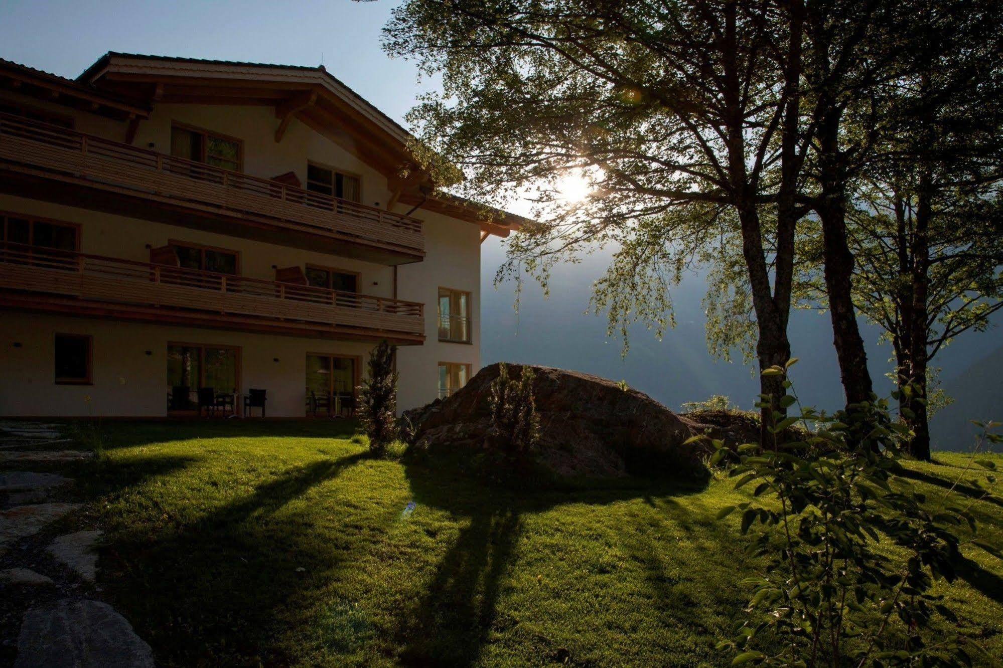 Hotel Ritzlerhof - Adults Only Sautens Kültér fotó